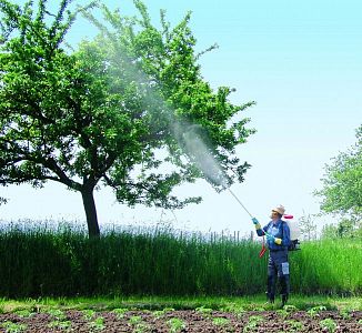 Motorový zádový postřikovač SOLO 434 Comfort - 18L