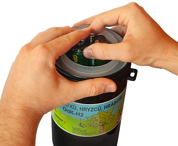 OdK-H2 Plašič krtků, odháněč krtků, hryzců, hrabošů na baterie