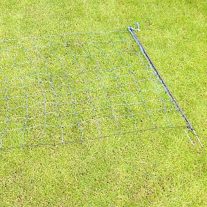 Sada pro elektrický ohradník s modrou sítí 120 cm proti vlkům + DUO zdroj LTE s výkonem 5 J