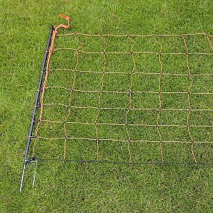 Sada pro elektrický ohradník se sítí pro ovce a kozy – LTE zdroj DUO PDC50 – síť 50m