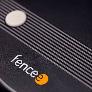 Síťový zdroj pro elektrický ohradník fencee power energy PE100