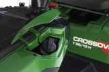 Stejně jako automobily i zahradní traktory Crossover mohou být načerpány palivem pomocí vnější palivové nádrže bez nutnosti otevření kapoty.